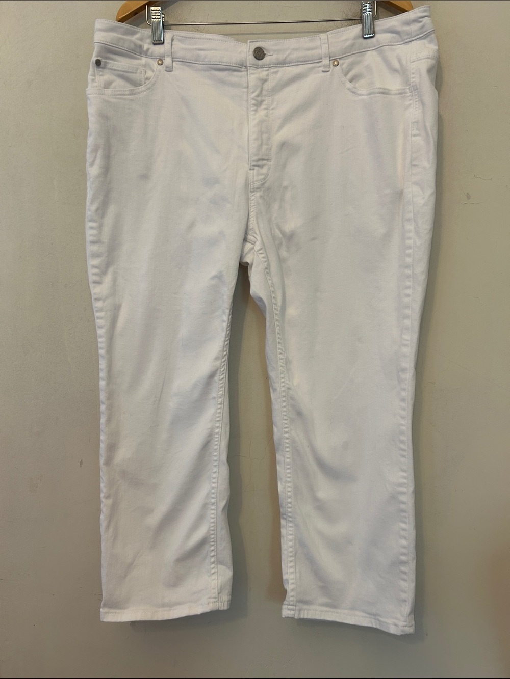 Soft Surroundings White Straight-copped jeans Size 18W EUC
